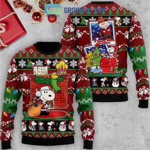 Peanuts Red and Green Ugly Snoopy Christmas Sweatshirt NWT